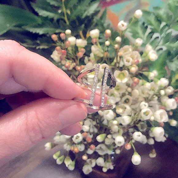 🆕💕Silver CZ Double Paved Bars Modern Geometric - Picture 9 of 16